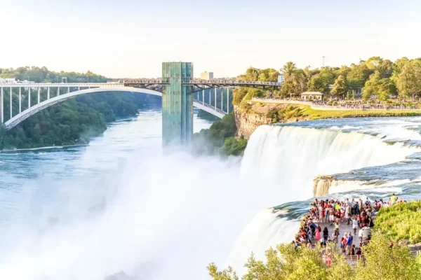 1-Day Niagara Falls Tour