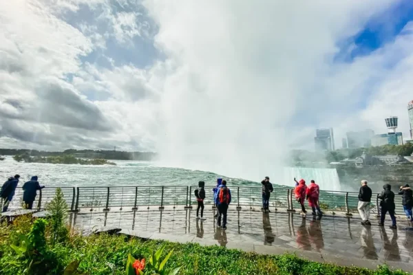 1-Day Niagara Falls Tour